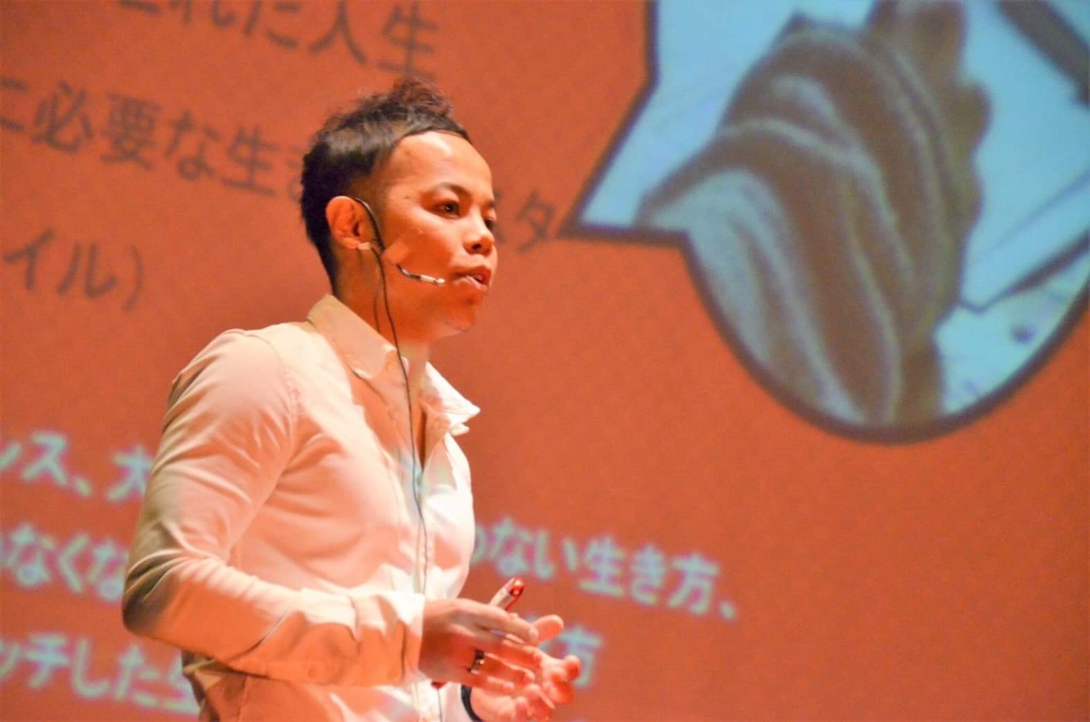 SHIN KAWAMOTO 講師ポートレート